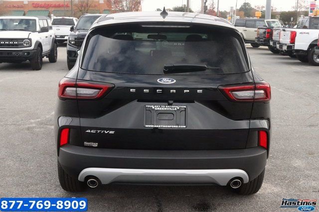 New 2026 Ford Escape Active FWD image 6