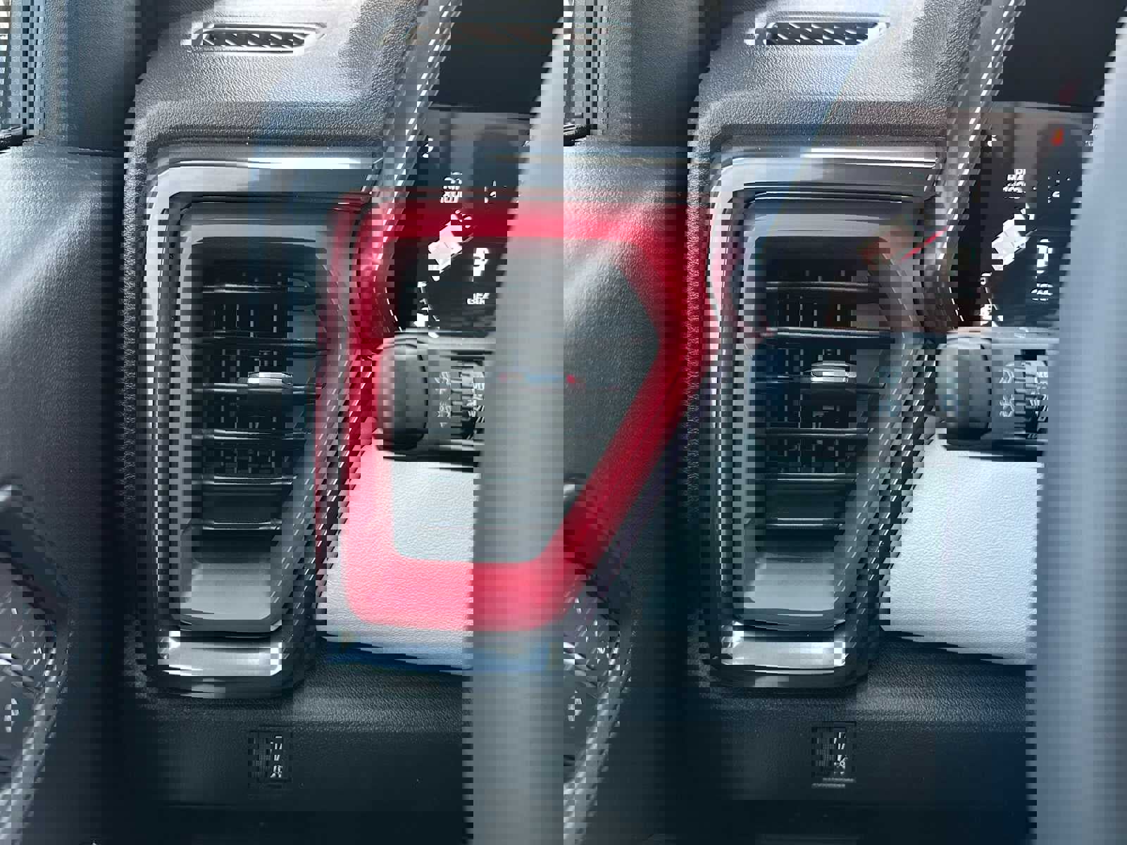 New 2026 GMC Canyon AT4X image 33