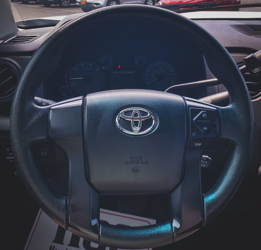 Used 2016 Toyota Tundra SR AWD/4WD image 12