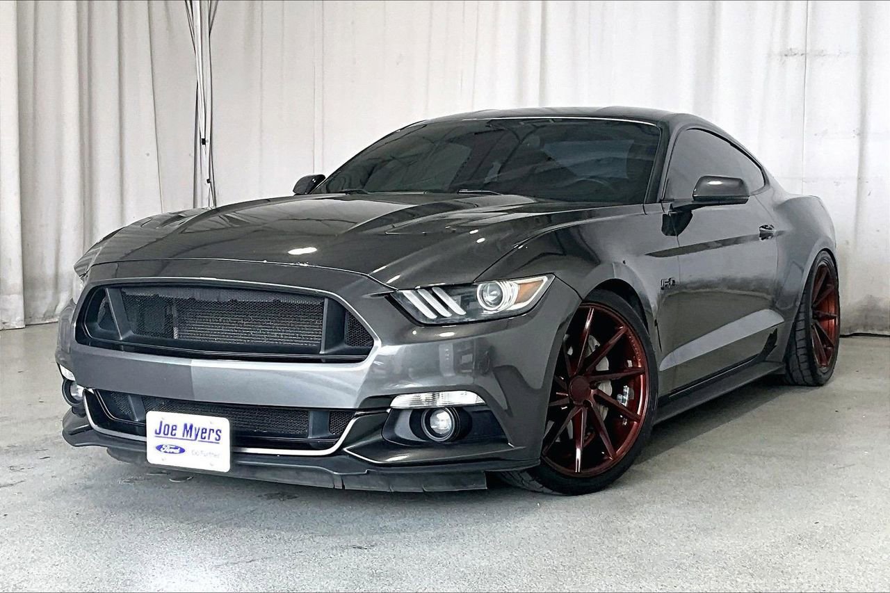Used 2016 Ford Mustang GT Premium w/ Equipment Group 401A image 12