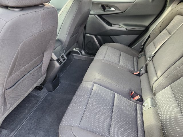 Used 2026 Chevrolet Equinox LT FWD image 30