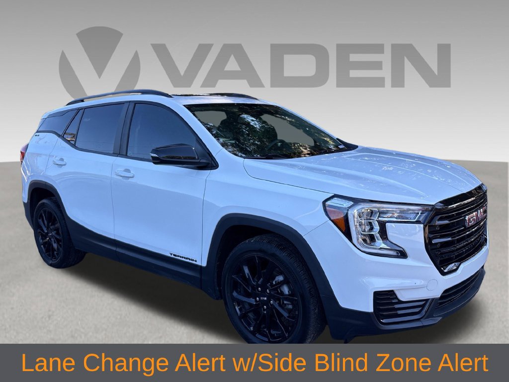 Used 2024 GMC Terrain SLE w/ Driver Convenience Package FWD image 27
