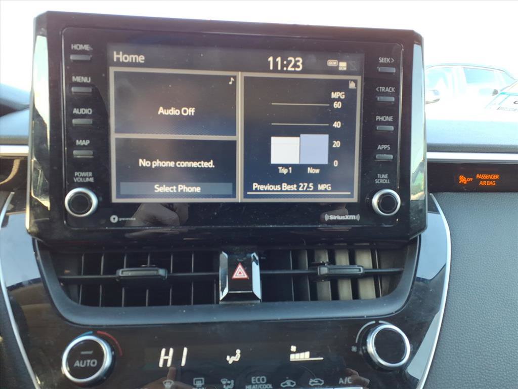 Used 2022 Toyota Corolla LE image 15