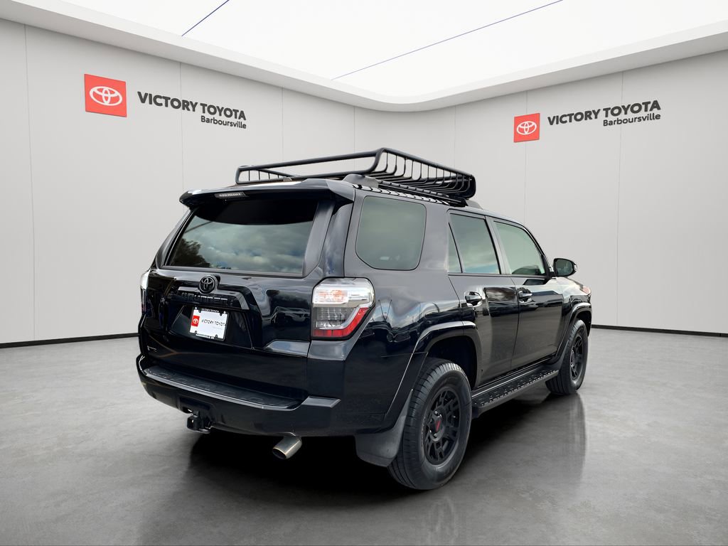 Used 2021 Toyota 4Runner Venture w/ Moonroof Package image 4