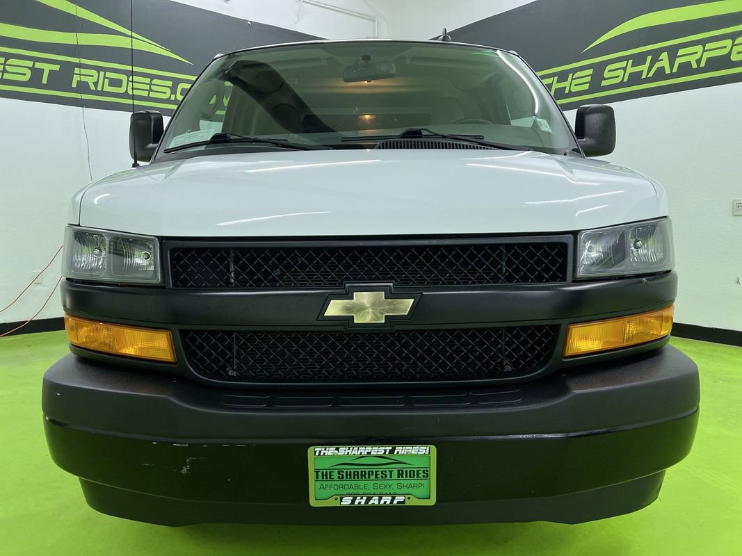 Used 2020 Chevrolet Express 2500 w/ Driver Convenience Package RWD image 3