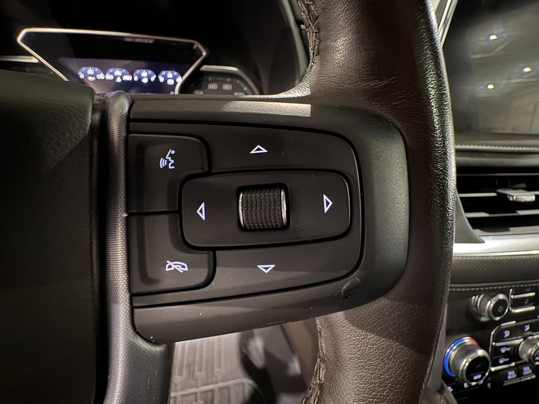 Used 2021 GMC Yukon SLT w/ SLT Luxury Plus Package image 14