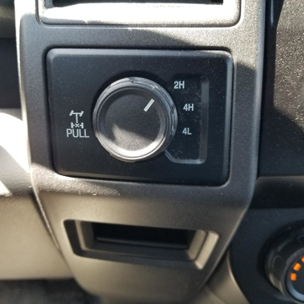 Used 2020 Ford F250 XL w/ Power Equipment Group image 14