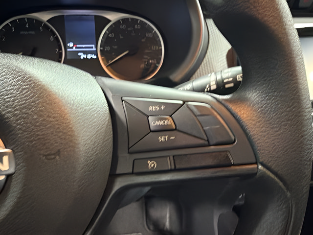 Used 2024 Nissan Kicks S FWD image 18