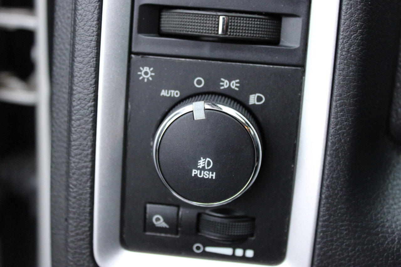 Used 2010 Dodge Ram 1500 Truck Sport image 25