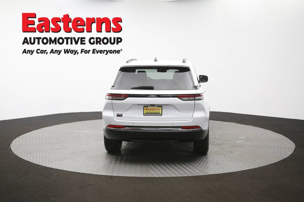 Used 2022 Jeep Grand Cherokee Limited 4xe w/ Luxury Tech Group II AWD/4WD image 40