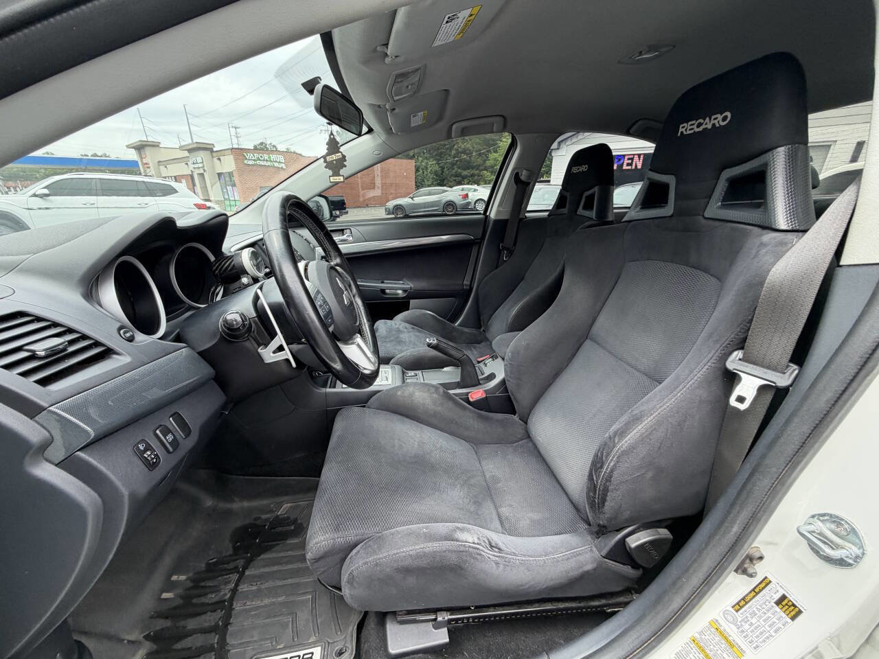 Used 2010 Mitsubishi Lancer Evolution SE AWD/4WD image 13