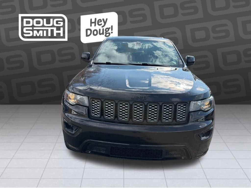 Used 2021 Jeep Grand Cherokee Laredo X image 8