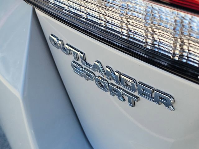 Used 2025 Mitsubishi Outlander Sport ES image 9