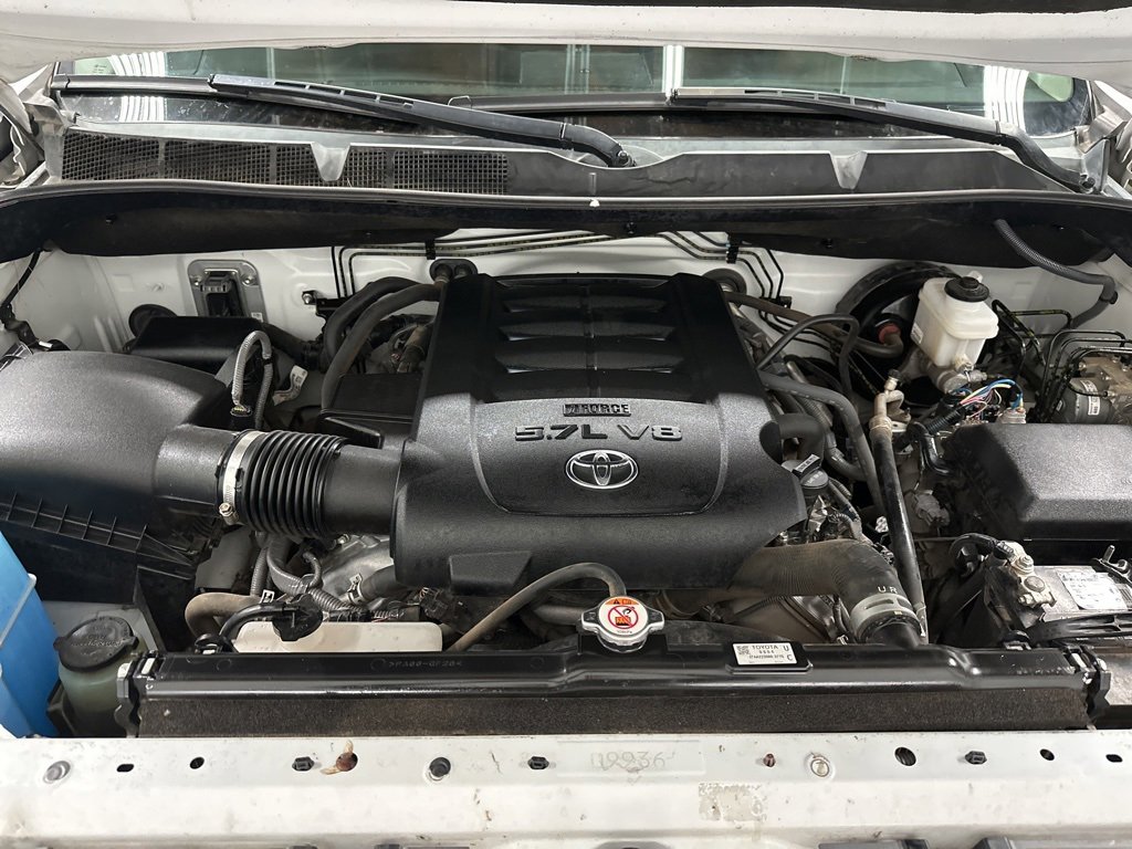 Used 2020 Toyota Tundra SR5 w/ TRD Off-Road Package image 38