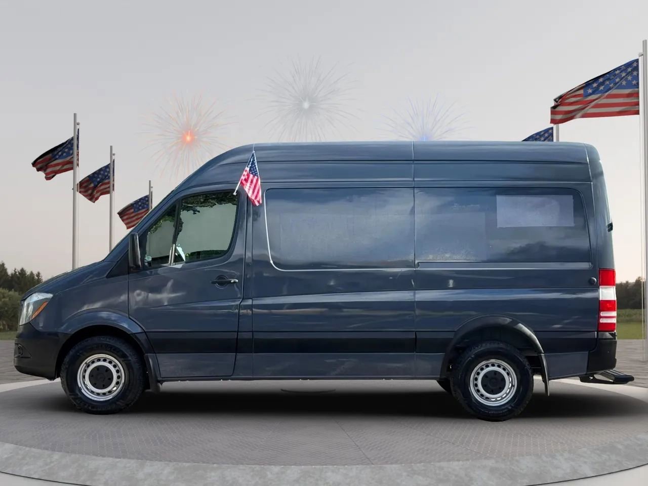 Used 2018 Mercedes-Benz Sprinter 2500 image 2