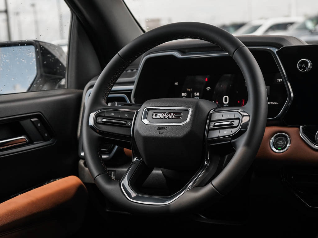New 2026 GMC Canyon AT4 w/ Technology Plus Package AWD/4WD image 13