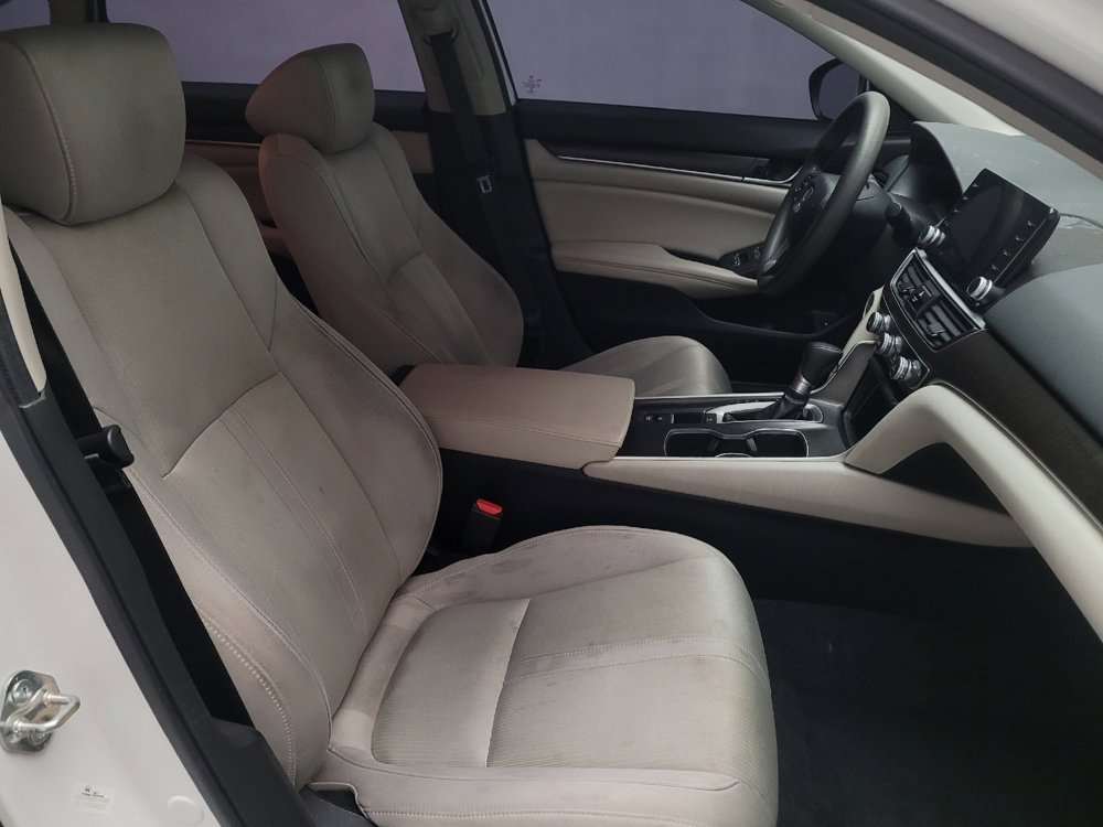 Used 2020 Honda Accord EX image 21