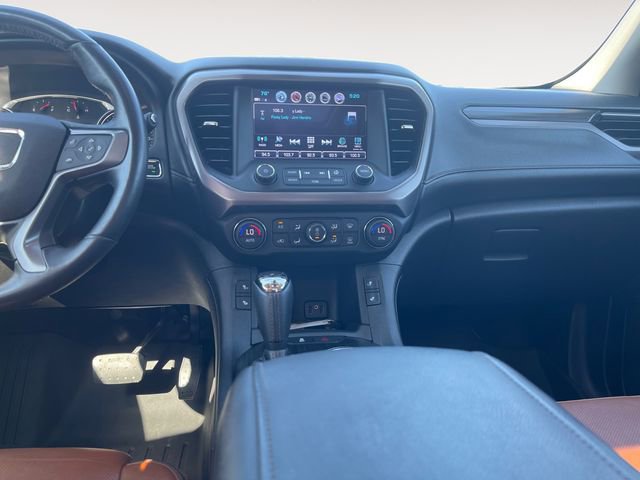 Used 2018 GMC Acadia SLT w/ LPO, Protection Package AWD/4WD image 11