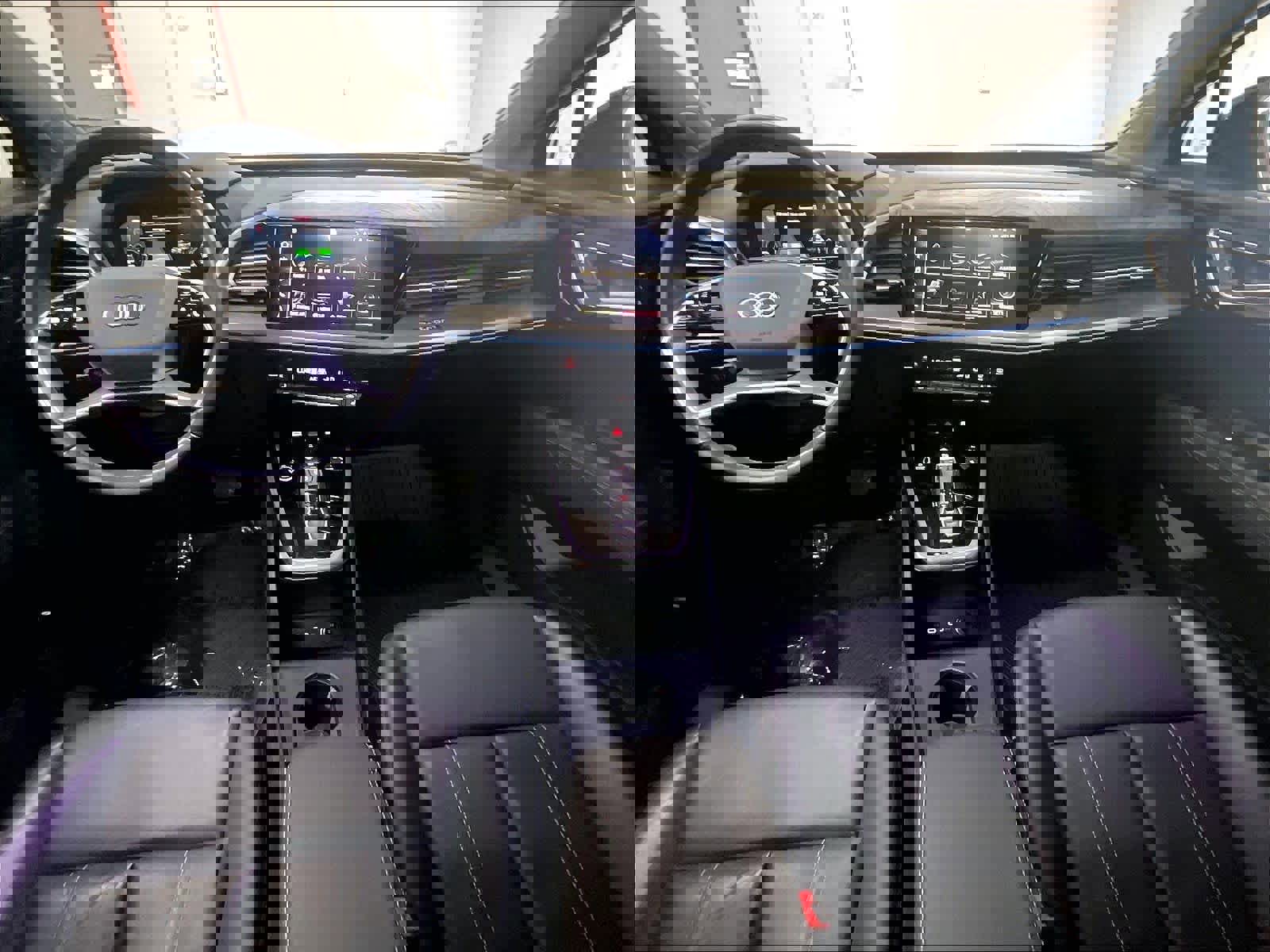 Used 2023 Audi Q4 e-tron Premium Plus w/ Premium Plus image 15