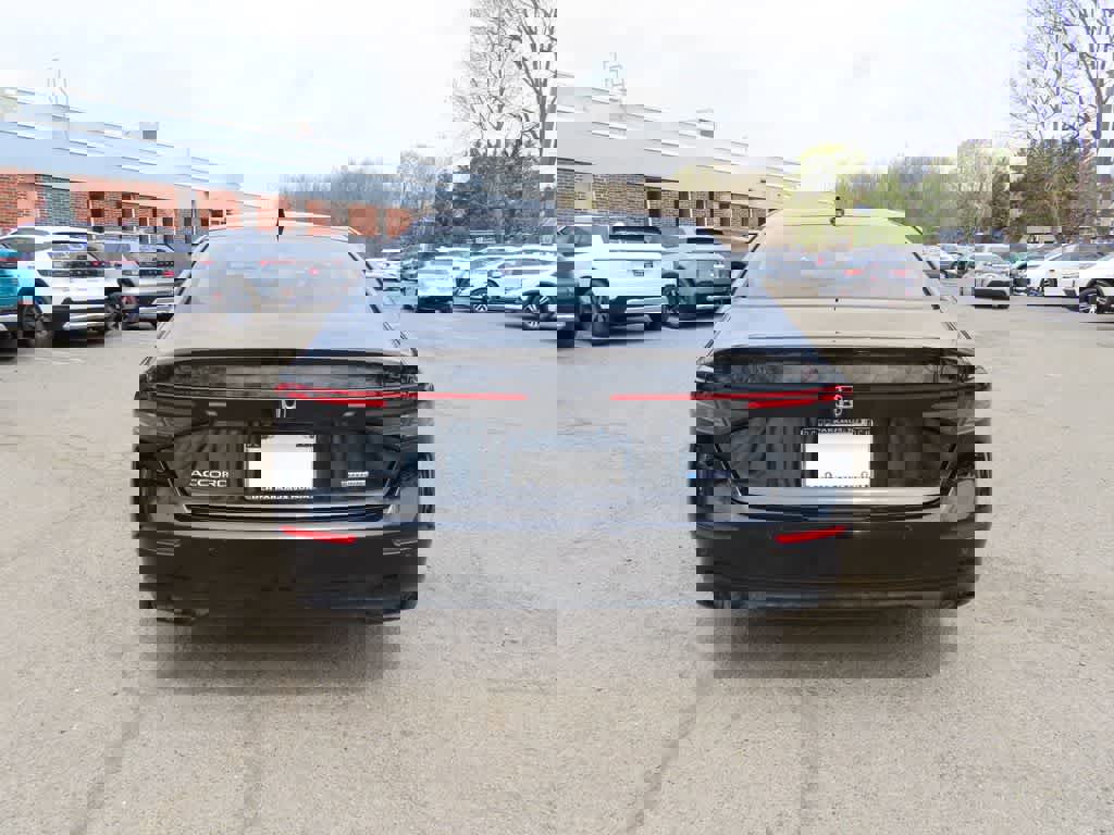 Certified 2024 Honda Accord EX-L image 5