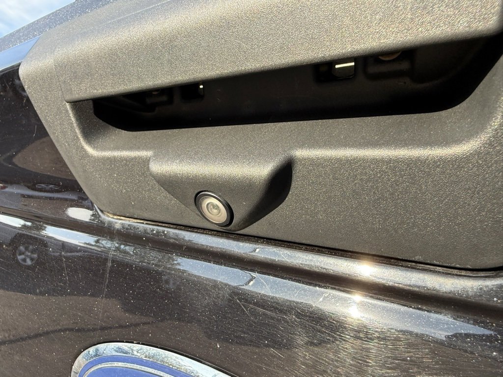 Used 2020 Ford F150 XLT image 10