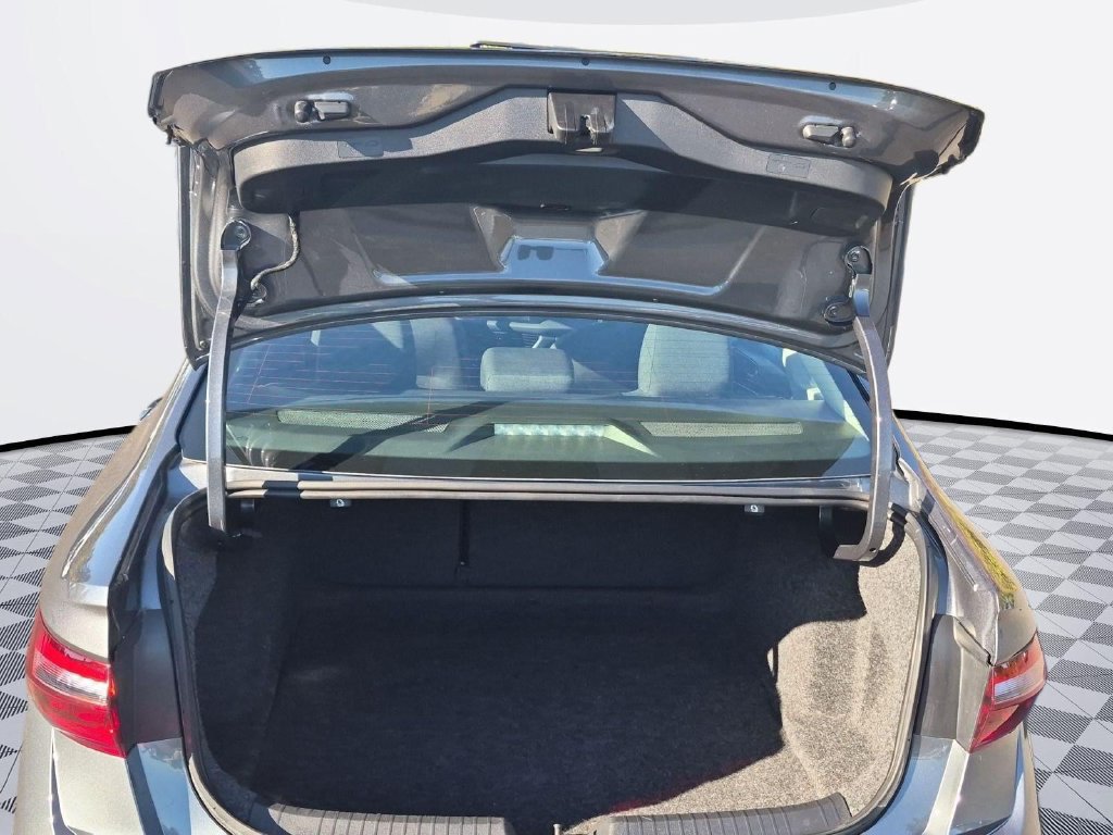 Used 2025 Volkswagen Jetta S FWD image 22