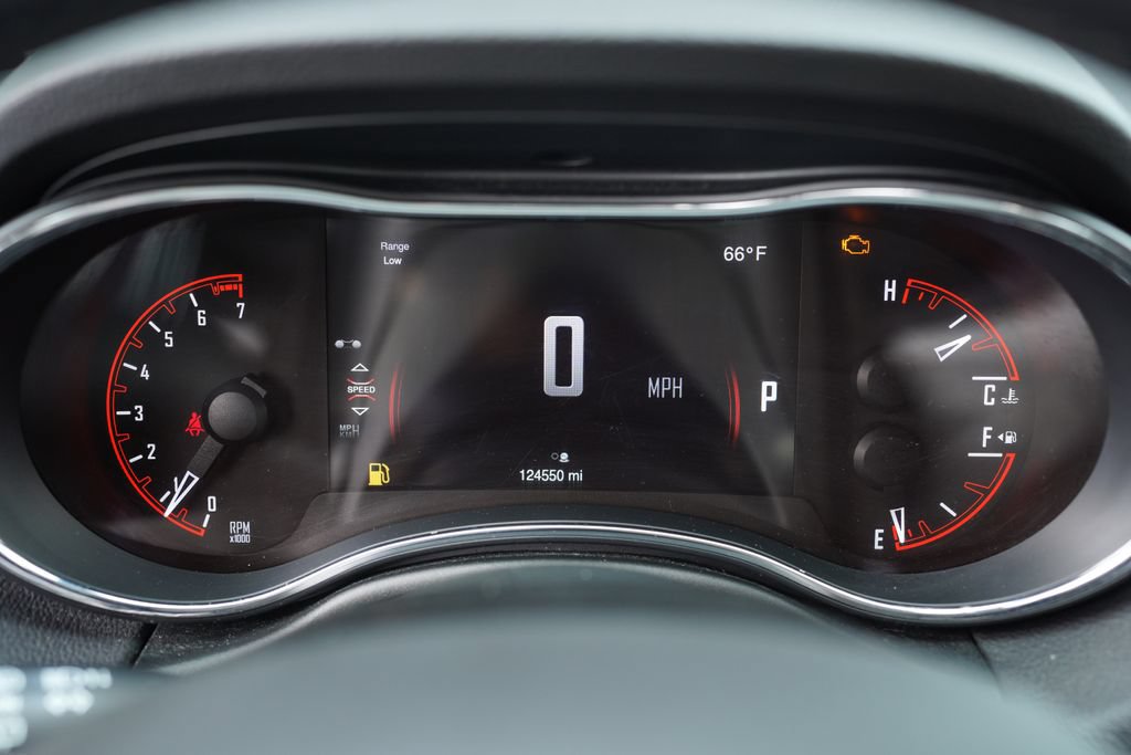 Used 2015 Dodge Durango SXT w/ Quick Order Package 23B AWD/4WD image 29