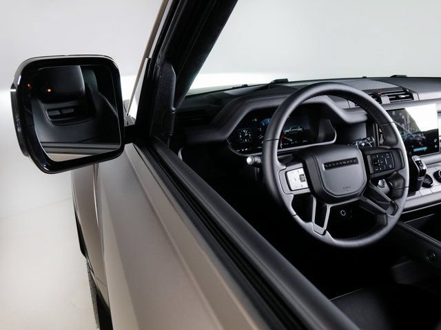 Certified 2025 Land Rover Defender 110 AWD/4WD image 24