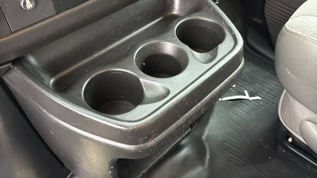 Used 2017 Chevrolet Express 3500 RWD image 19