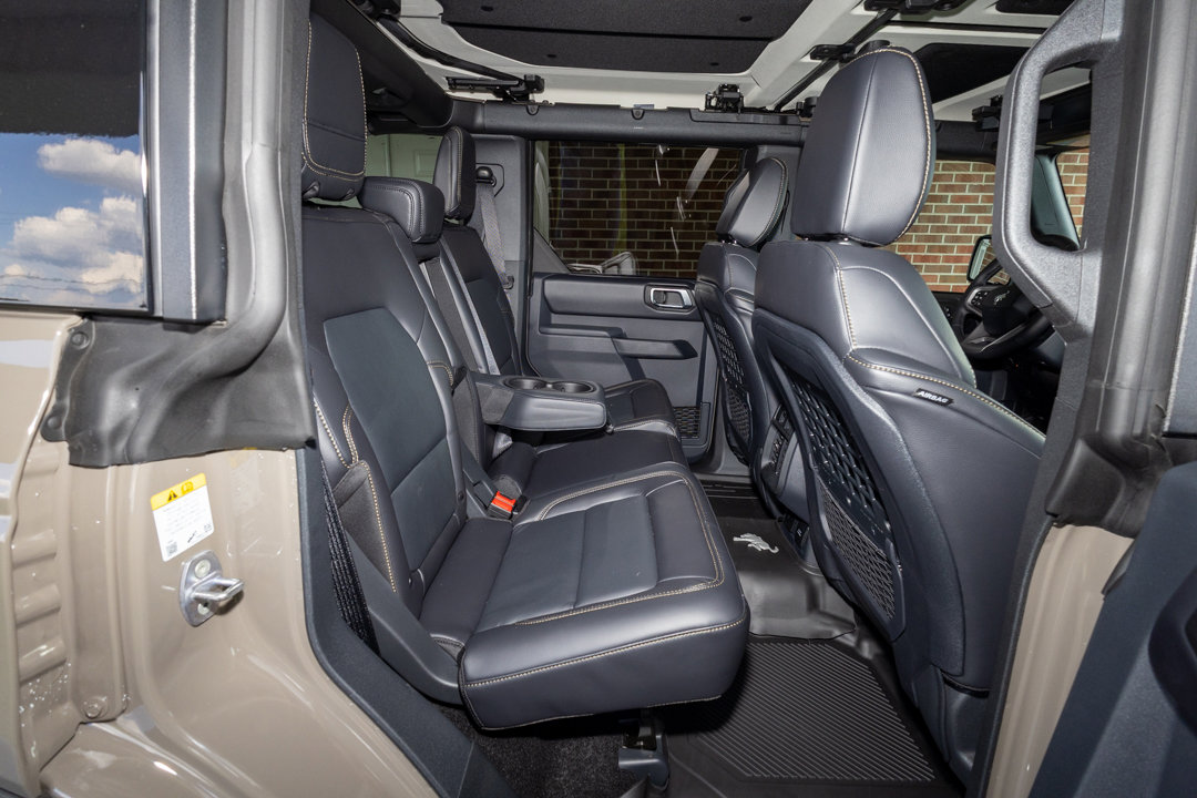 New 2025 Ford Bronco Badlands image 27