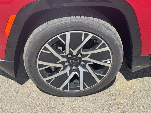 Used 2025 Jeep Wagoneer S Limited AWD/4WD image 10