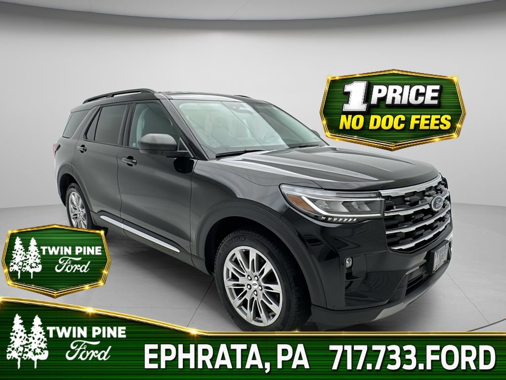 Used 2025 Ford Explorer Active w/ Active Comfort Package AWD/4WD image 1
