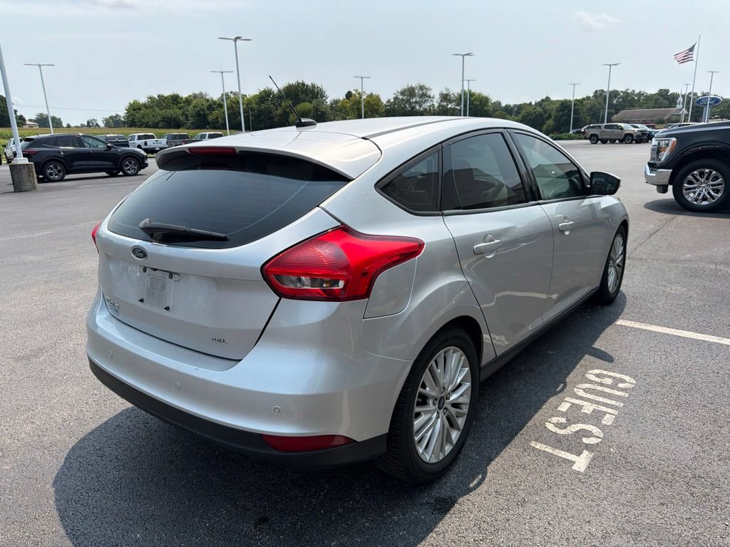 Used 2017 Ford Focus SEL FWD image 4