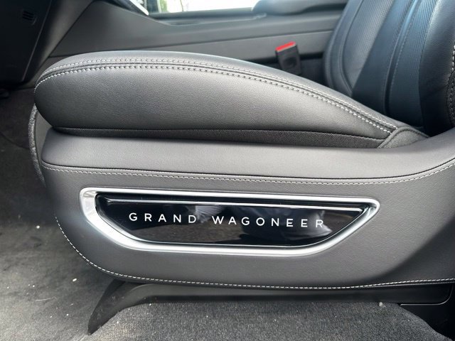 New 2026 Jeep Grand Wagoneer Summit AWD/4WD image 22