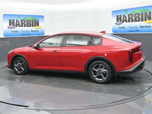 Used 2025 Kia K4 LXS image 3