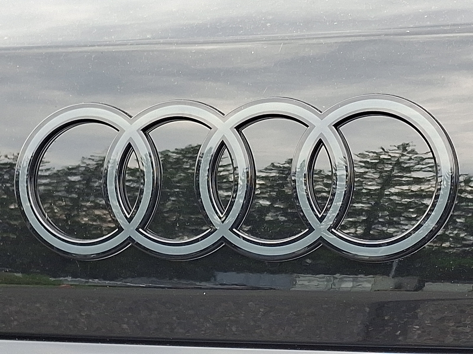 New 2026 Audi SQ7 Premium Plus AWD/4WD image 18