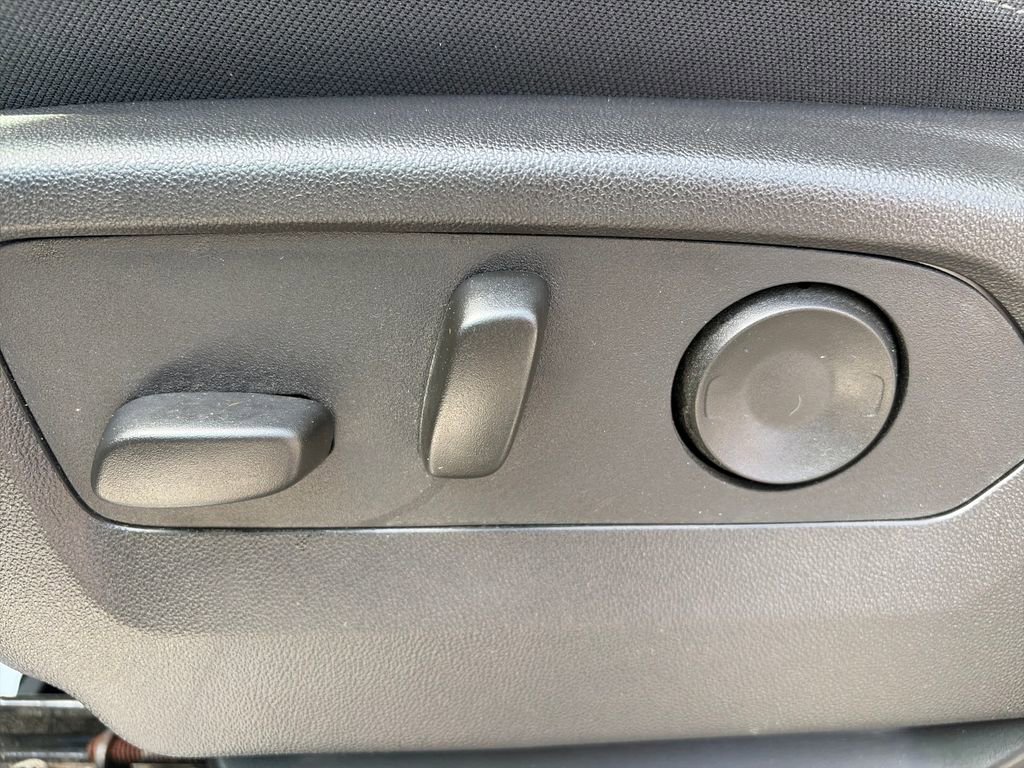 New 2025 Chevrolet Silverado 1500 LT w/ All Star Edition Plus AWD/4WD image 15