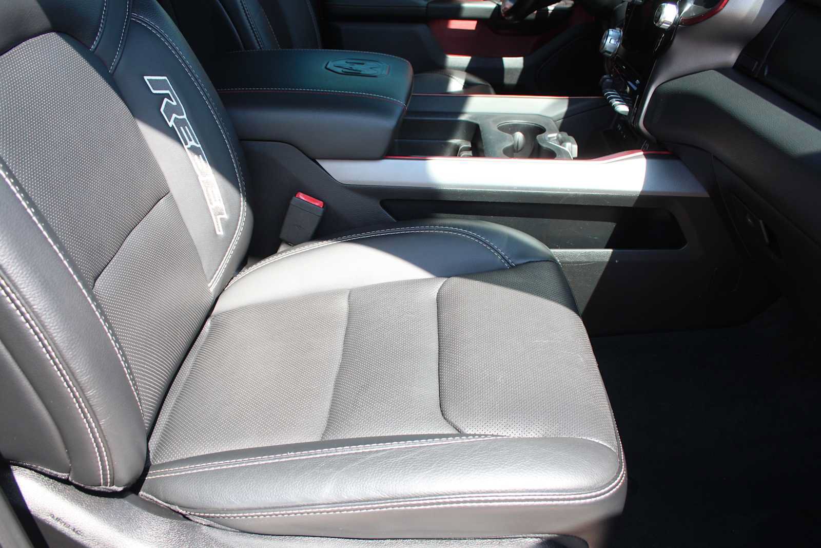 Used 2019 RAM 1500 Rebel w/ Rebel Level 2 Equipment Group AWD/4WD image 21