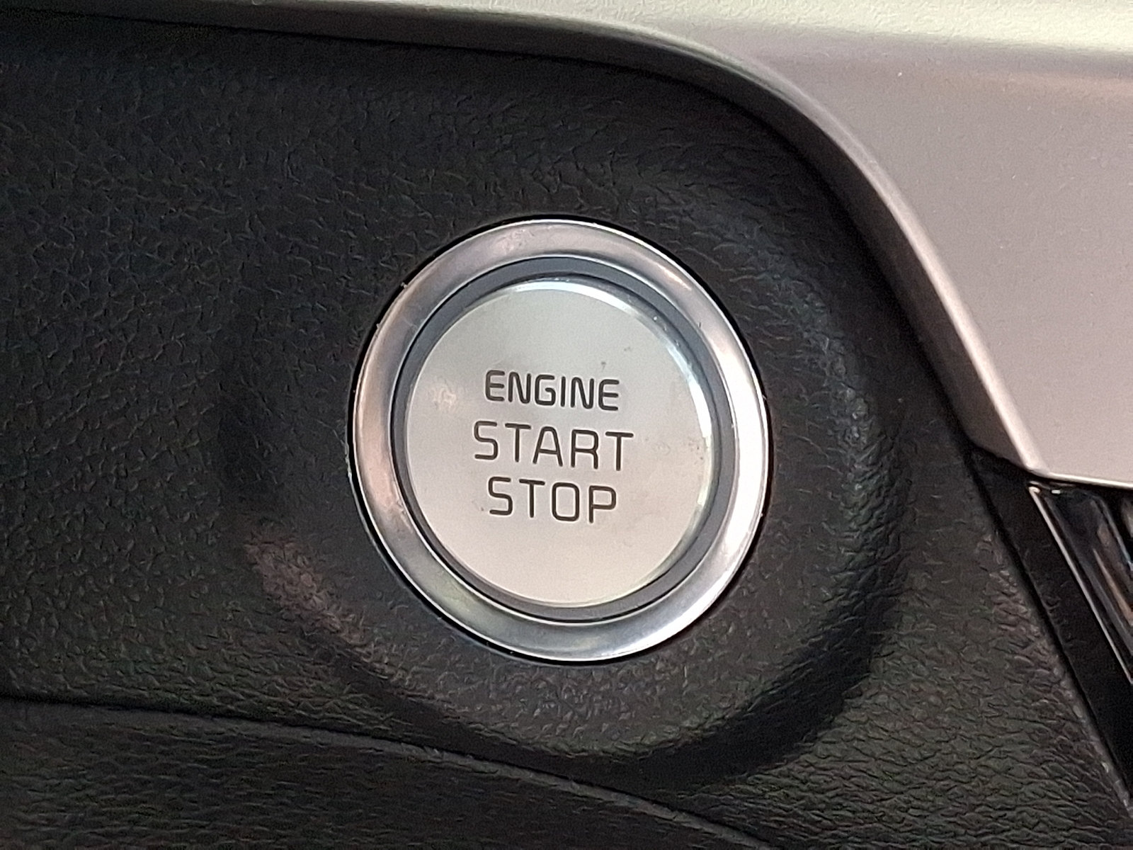 Used 2024 Kia Telluride EX X-Line AWD/4WD image 24