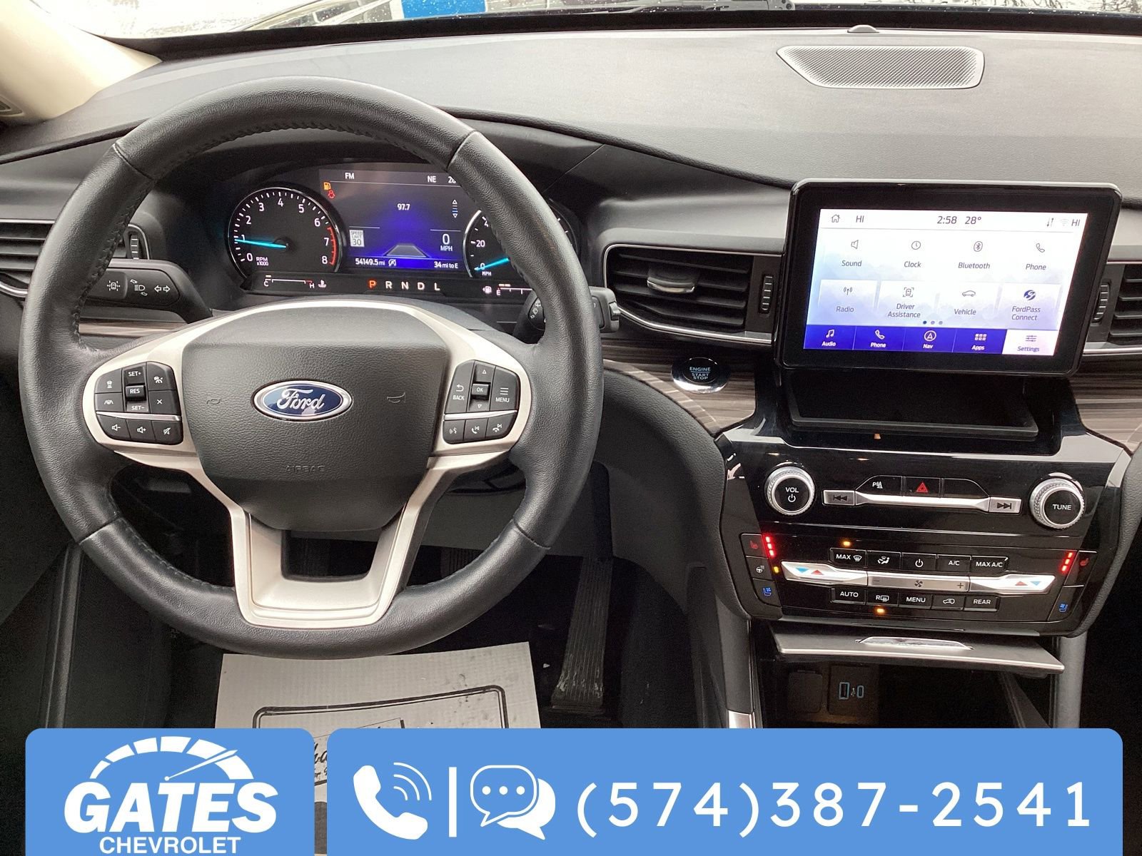 Used 2023 Ford Explorer Limited image 23