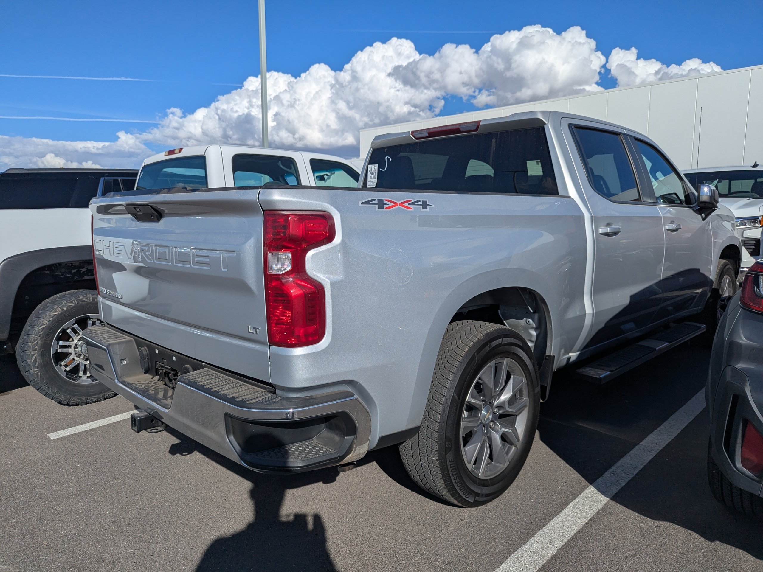 Used 2021 Chevrolet Silverado 1500 LT w/ Work Truck Package AWD/4WD image 5