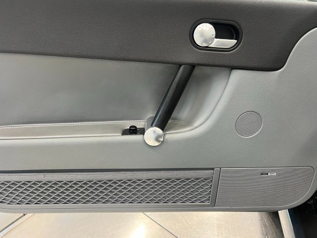 Used 2005 Audi TT 1.8T image 13