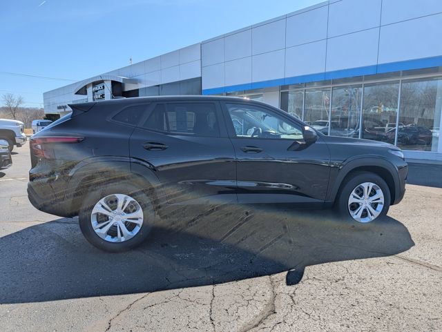 New 2026 Chevrolet Trax LS image 8