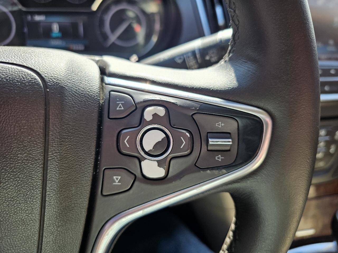 Used 2016 Buick Regal Premium w/ Driver Confidence Package #1 image 12