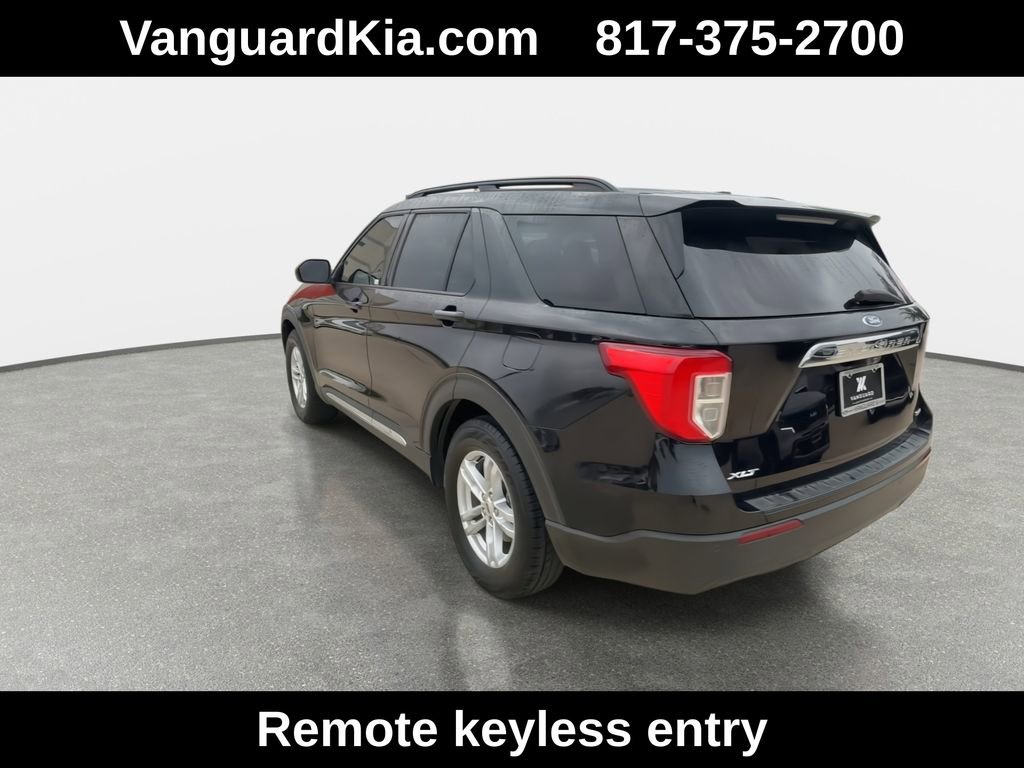 Used 2020 Ford Explorer XLT image 7