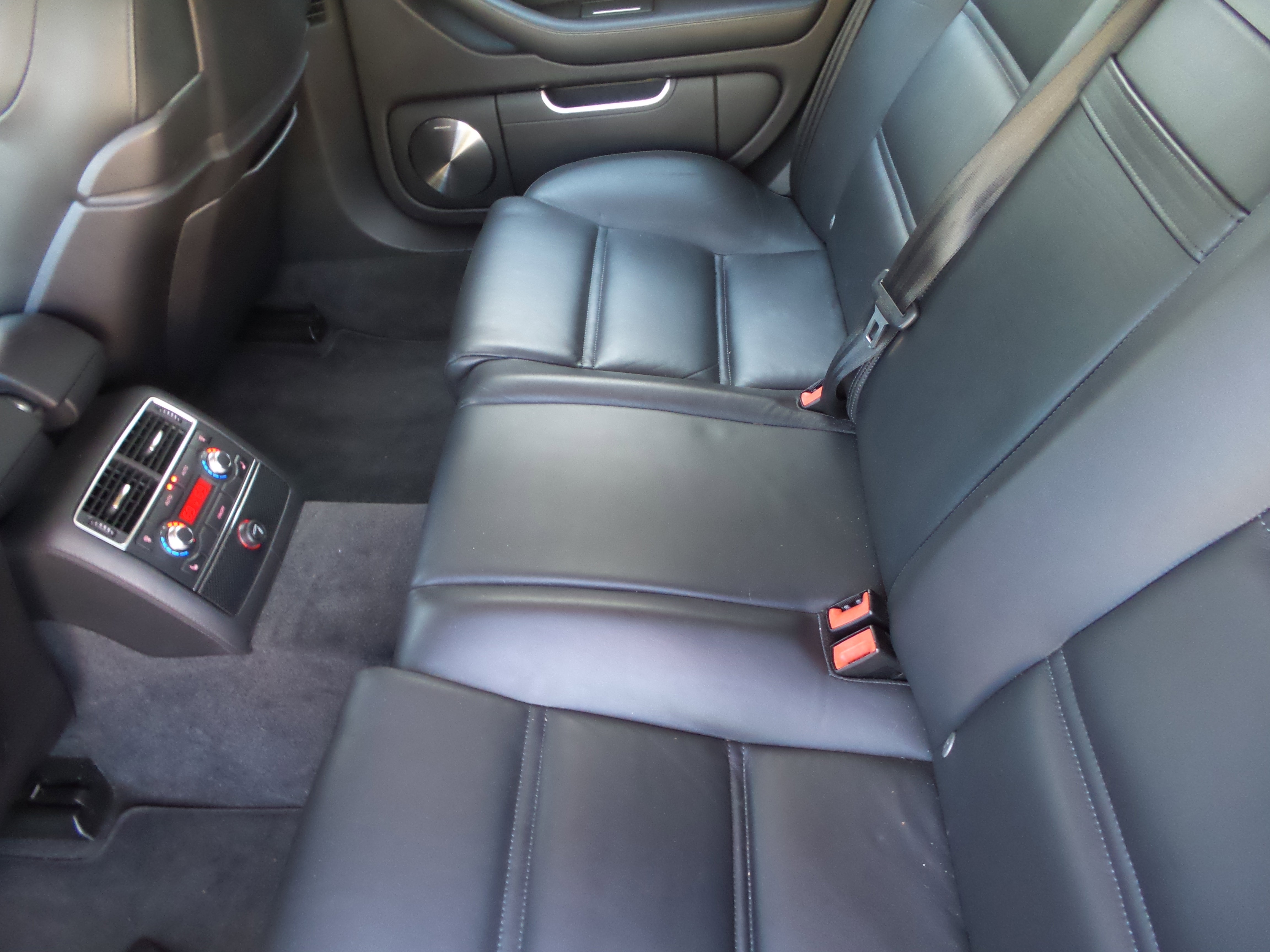 Used 2009 Audi S8 AWD/4WD image 70