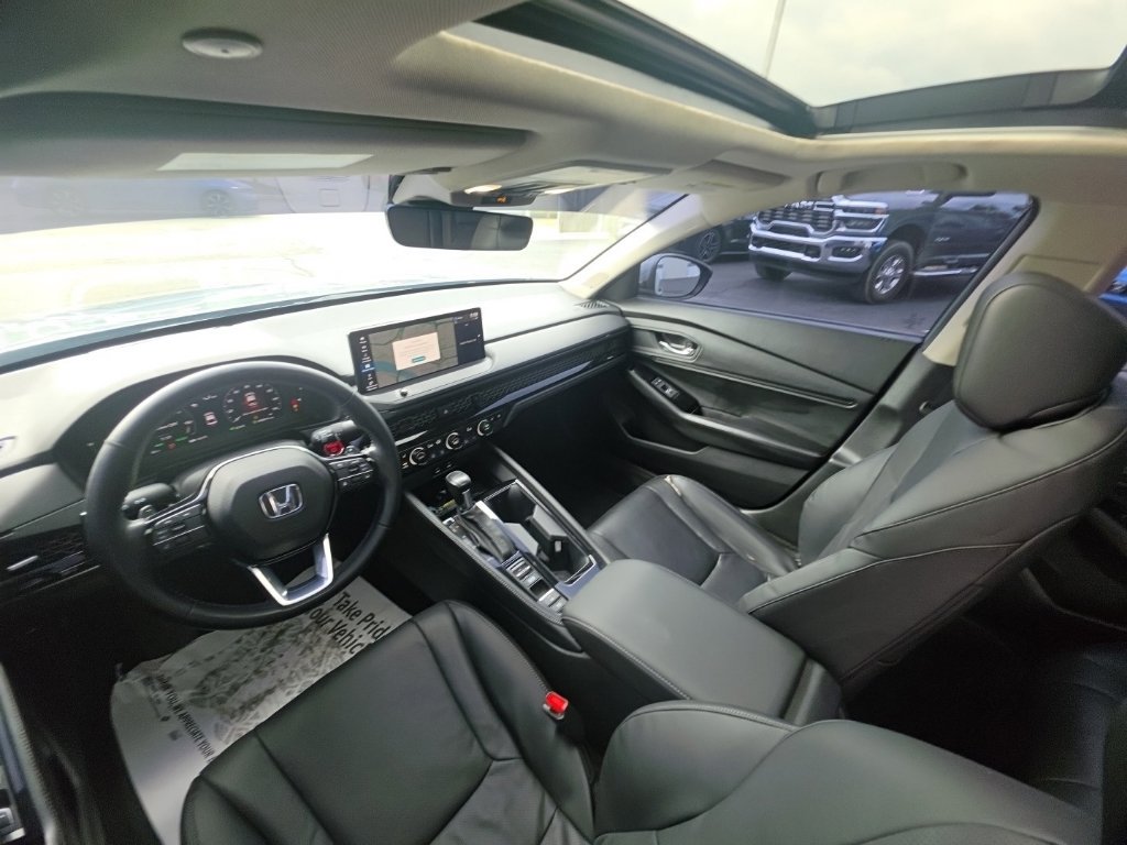 Certified 2023 Honda Accord Touring image 28