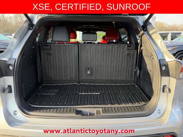 Certified 2024 Toyota Highlander XSE AWD/4WD image 10