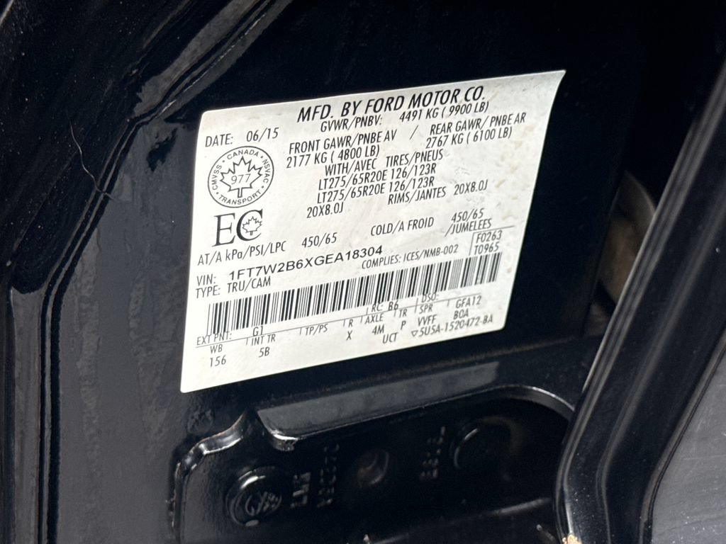 Used 2016 Ford F250 Lariat w/ Lariat Ultimate Package AWD/4WD image 33