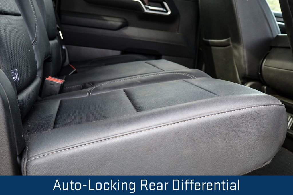 Certified 2025 GMC Sierra 1500 SLT image 18